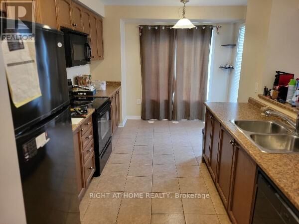 Property Photo:  273 Wetenhall Landing  ON L9T 7B5 