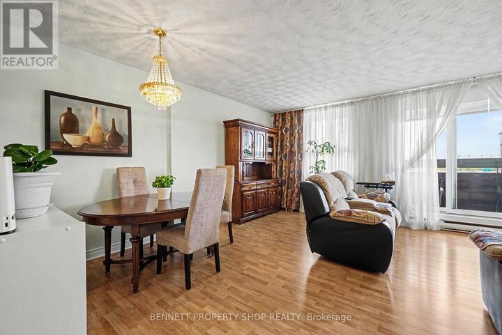Property Photo:  2000 Jasmine Crescent 410  ON K1J 8K4 