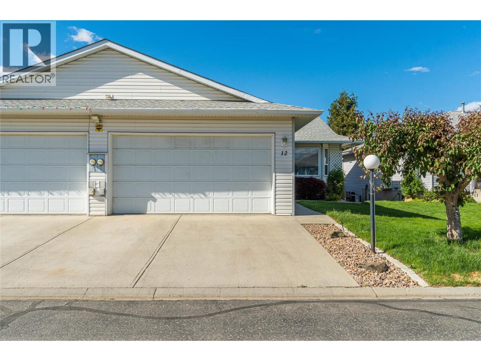 Property Photo:  2655 Westsyde Road 12  BC V2B 7C7 
