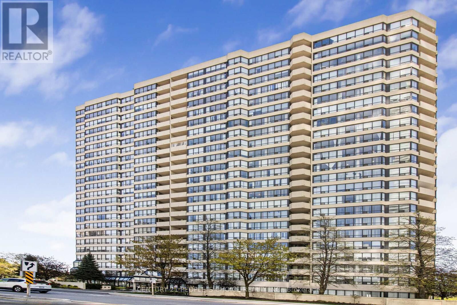 Property Photo:  400 Webb Drive 606  ON L5B 3Z7 