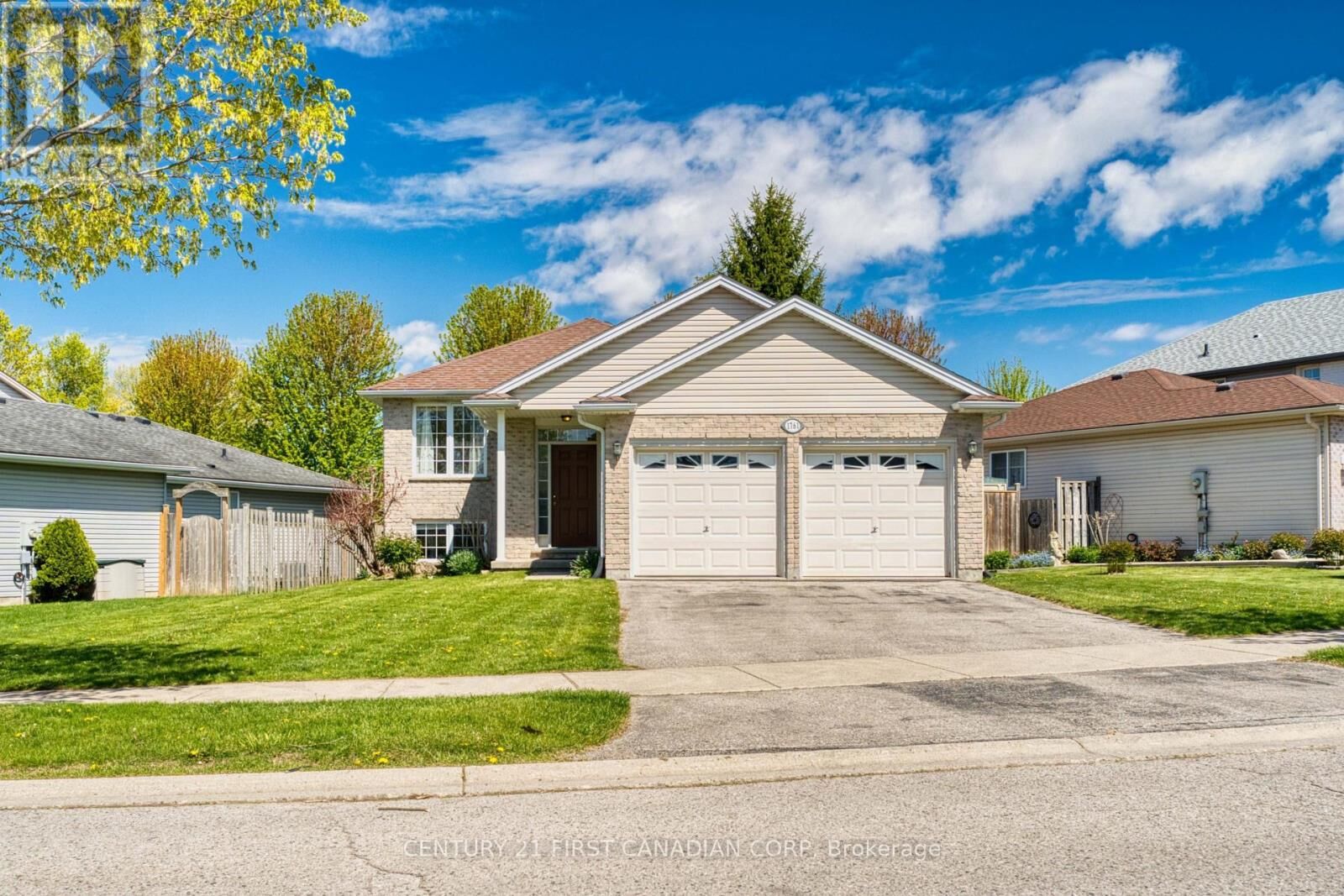 Property Photo:  1761 Devos Drive  ON N5X 4H9 