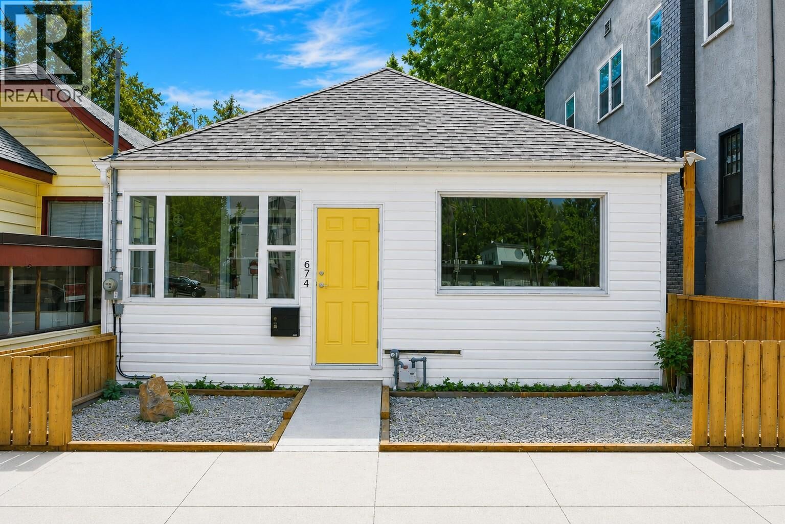 Property Photo:  674 Victoria Street  BC V1R 3S8 