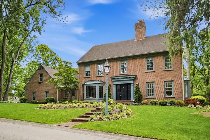 Property Photo:  700 Palace Green Parkway  OH 45459 