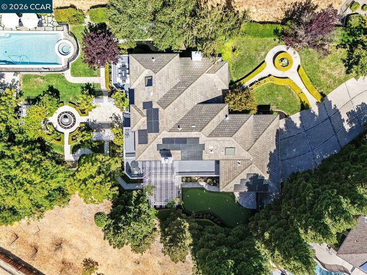 Property Photo: 3911 Deer Trail Ln CA 94506