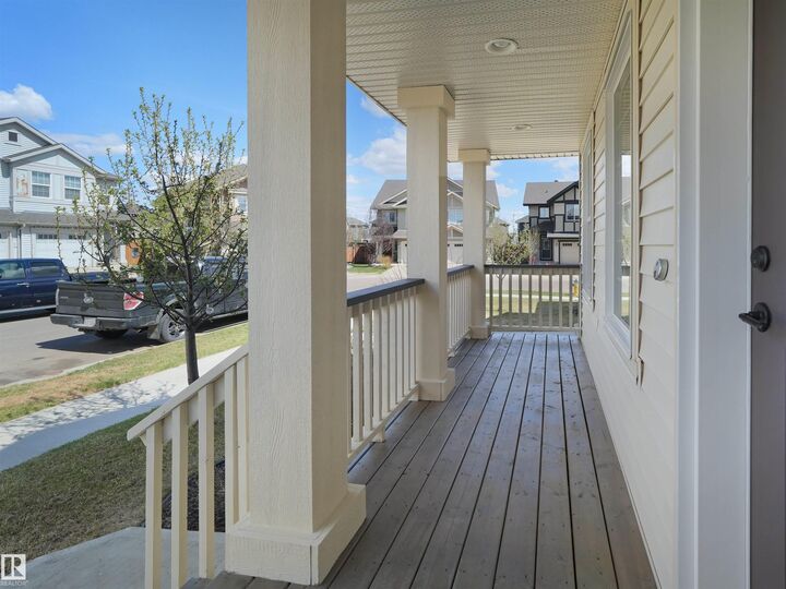 Property Photo:  7766 Eifert Crescent NW  AB T6M 0W1 