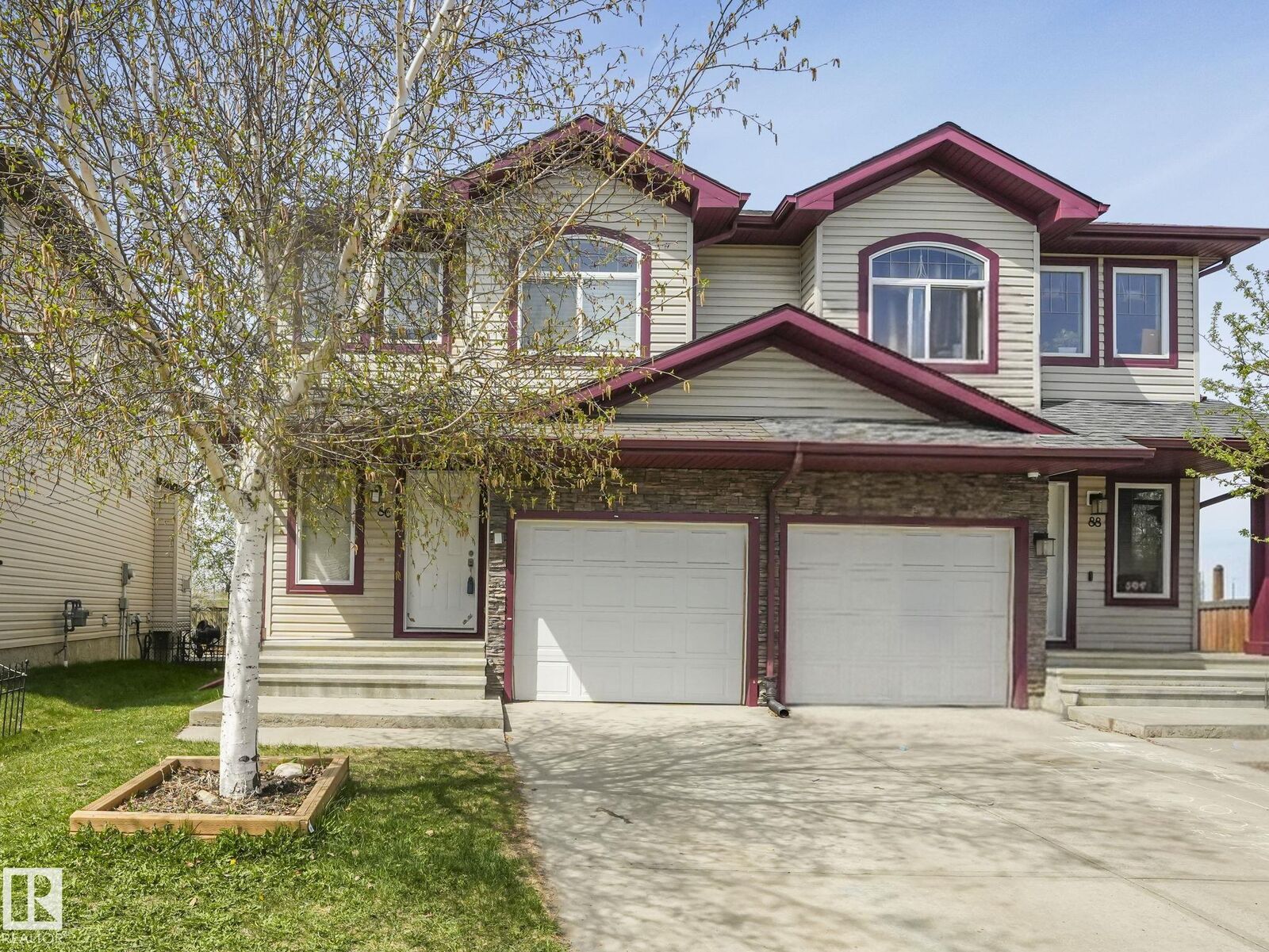 Property Photo:  86 Meridian Loop  AB T7Z 0B9 