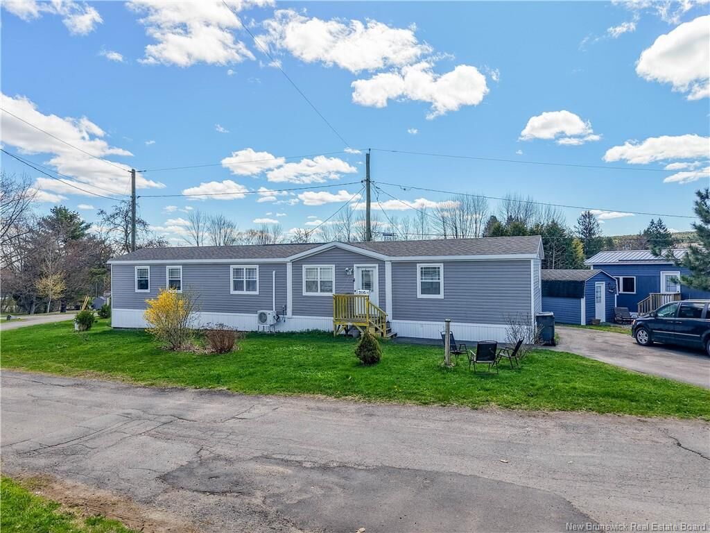 Photo de la propriété:  154 Cassidy Circle  NB E3B 7N3 
