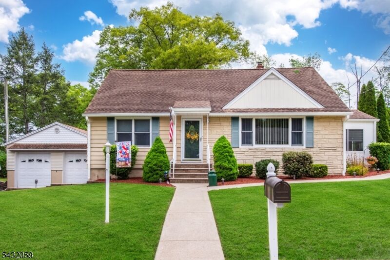 Property Photo:  7 Mary St  NJ 07403 