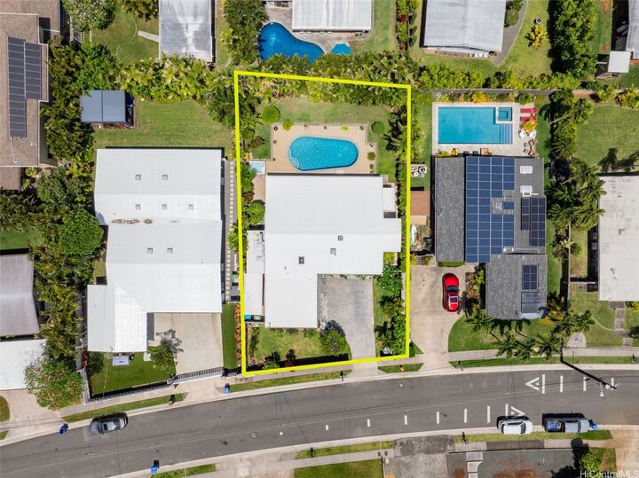 Property Photo:  533 Iana Street  HI 96734 