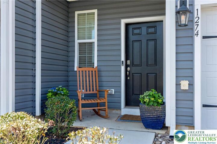 Property Photo:  1274 Martin Street  PA 18031 