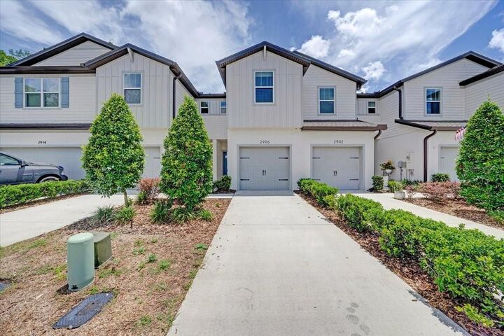 Property Photo:  2906 Deer Pine Trail  FL 34638 