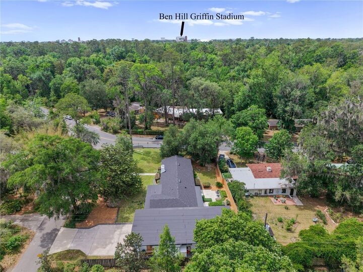Property Photo:  2002 NW 11th Road  FL 32605 