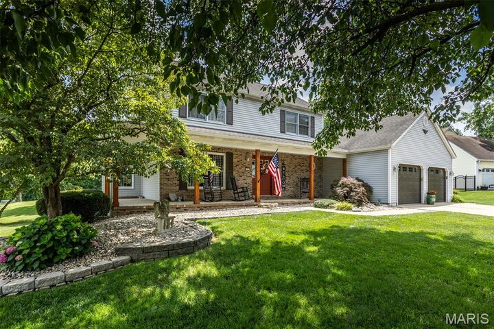 Property Photo:  1729 Seminole Lane  IL 62035 