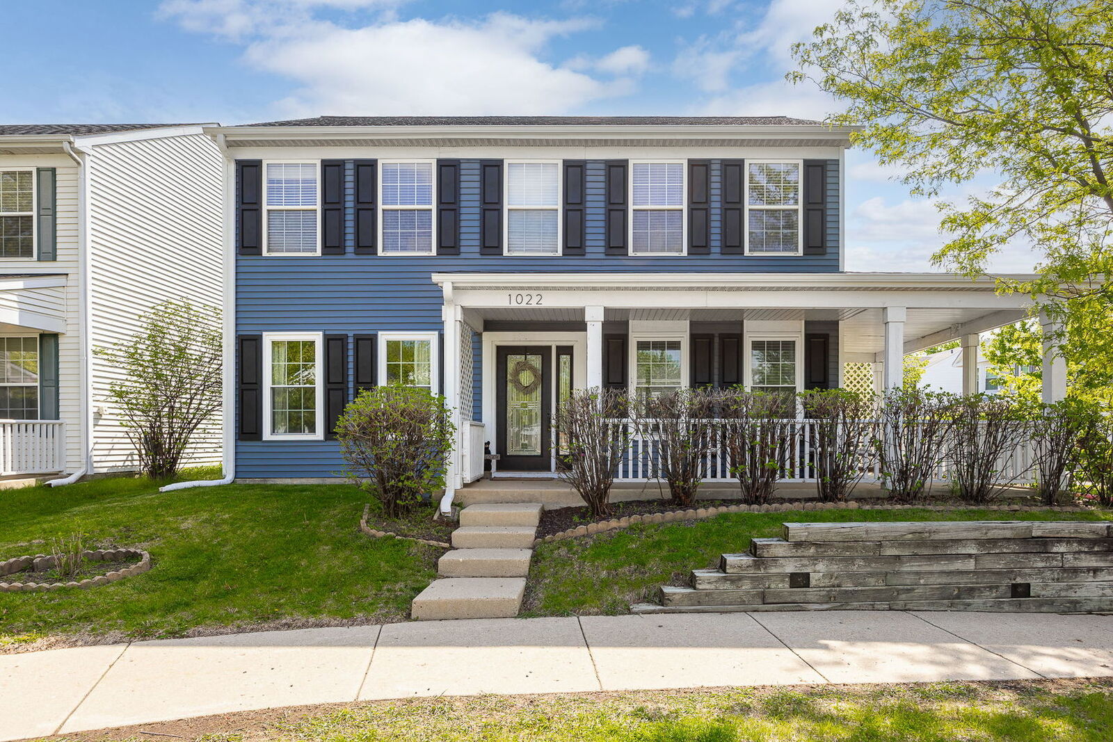 Property Photo: 1022 Symphony Drive IL 60504