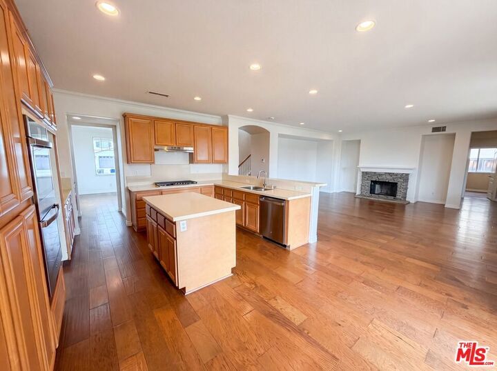 Property Photo: 5737 Rosecroft Court CA 91739
