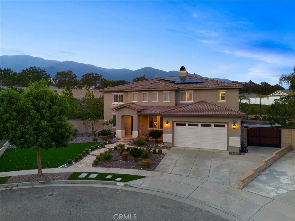 Property Photo:  5725 Newmarket  CA 91739 