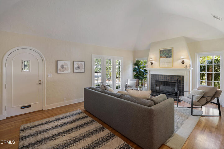 Property Photo: 1110 Armada Drive CA 91103