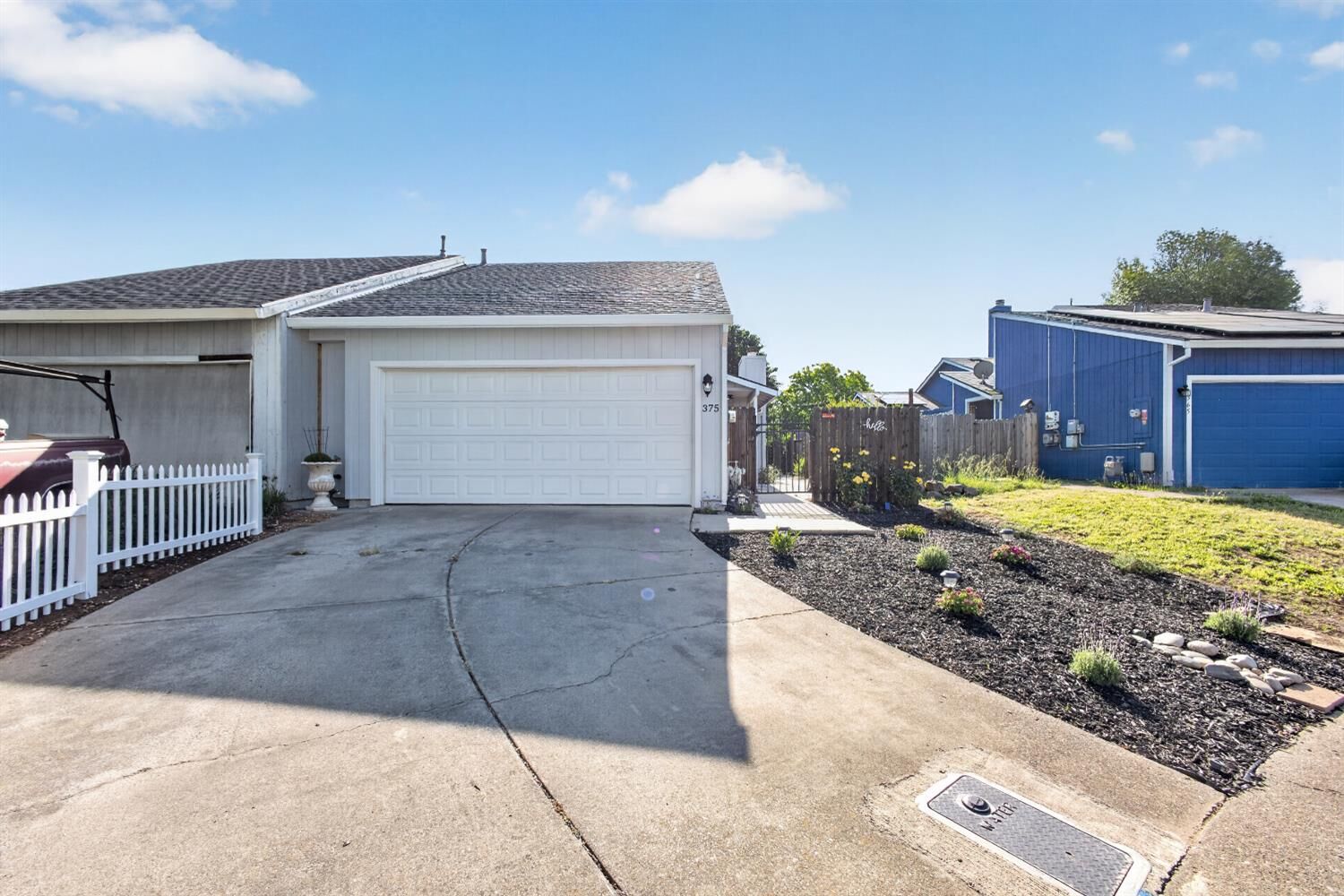Property Photo:  375 Susan Ct.  CA 95648 