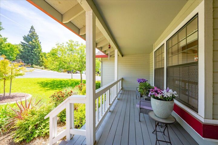 Property Photo:  12433 Tam O Shanter Lane  CA 95603 