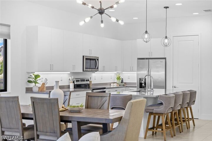 Property Photo: 5101 Gambero Way FL 34142