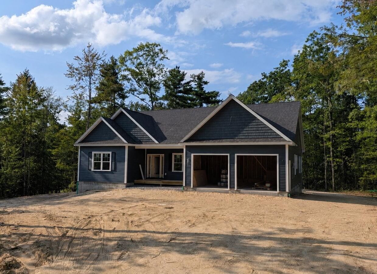 Property Photo: 26-5 Purgatory Falls Road NH 03082