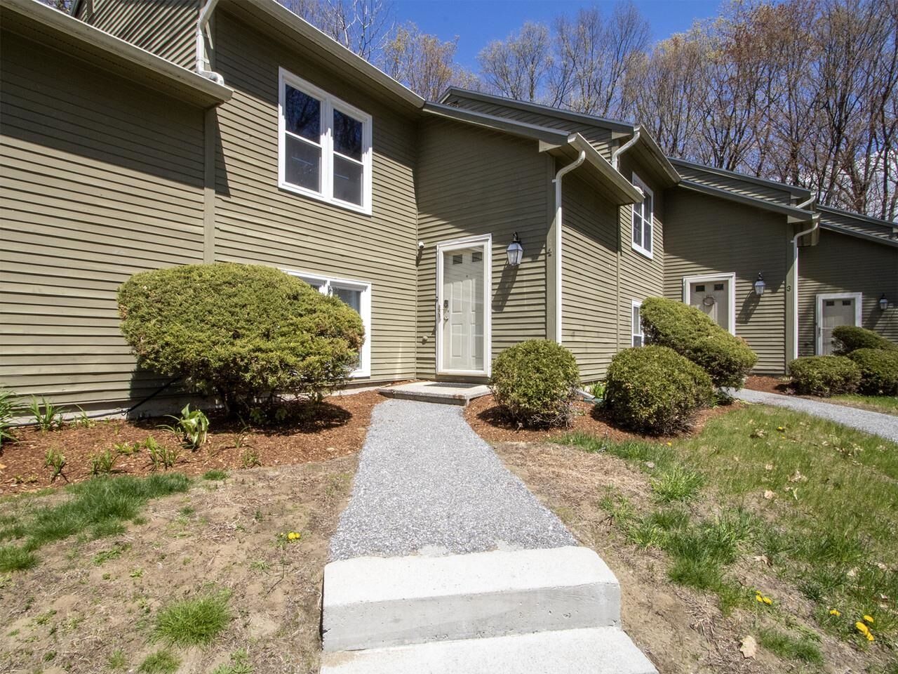 Property Photo:  438 Oak Circle  VT 05446 