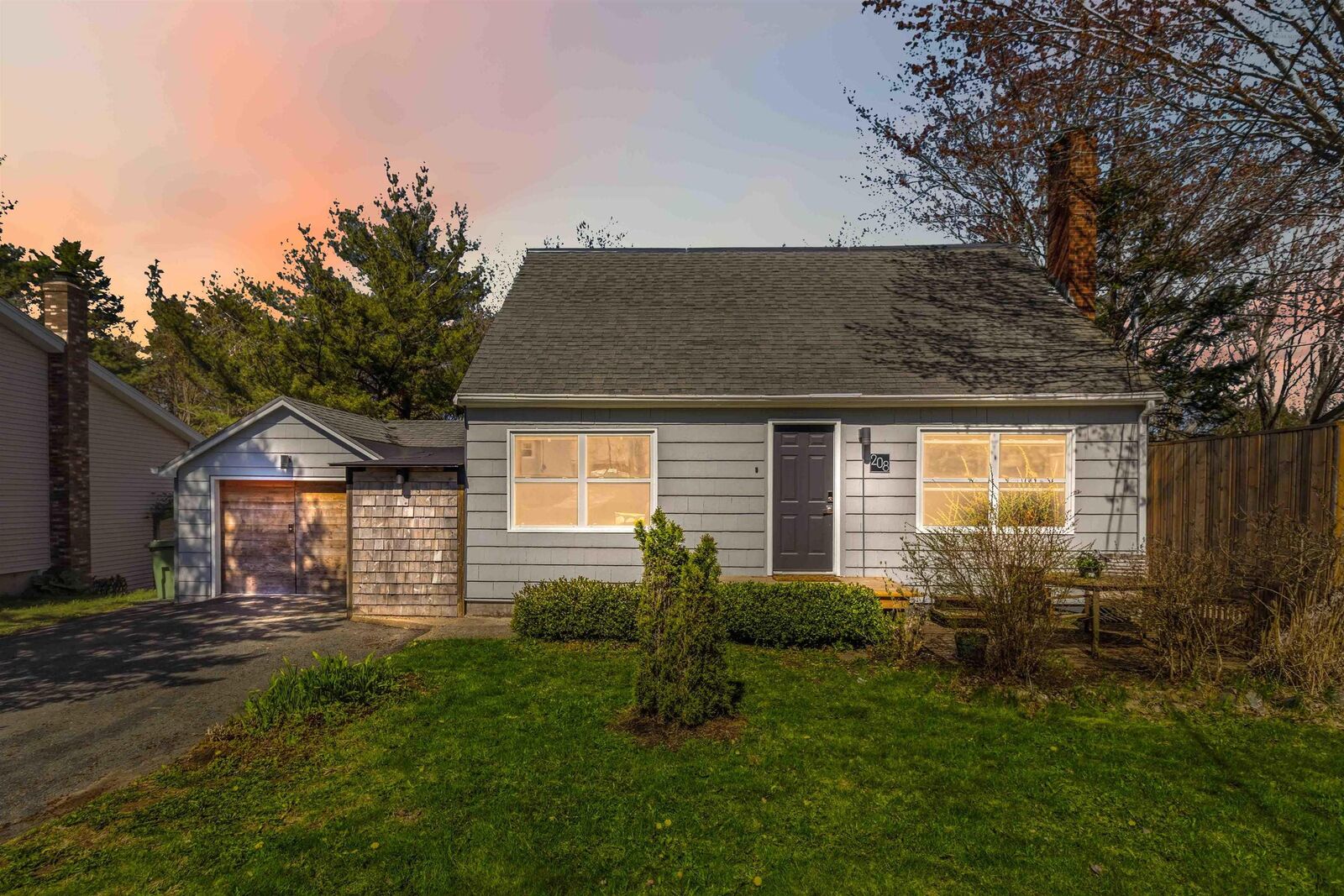 Property Photo:  208 Donaldson Avenue  NS B3M 3B5 