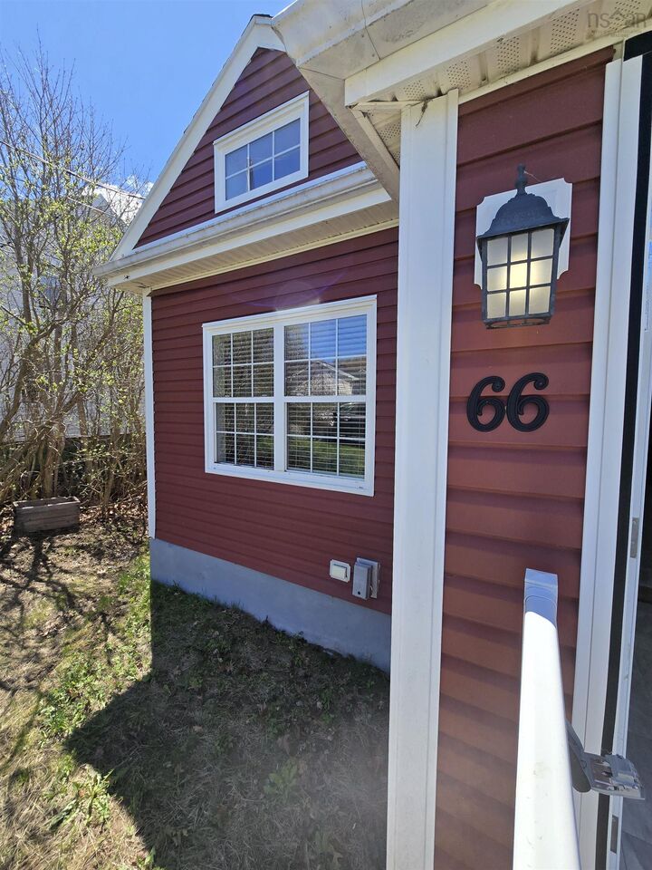 Property Photo: 66 Oak Street NS B2H 3A3
