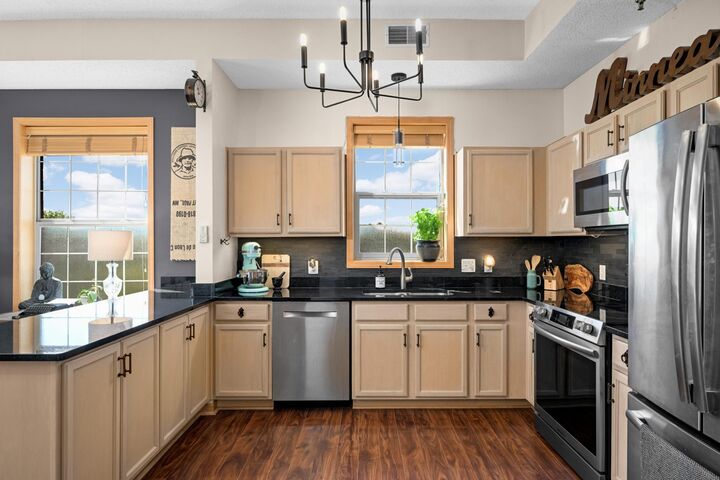 Property Photo:  3310 Nicollet Avenue 301  MN 55408 