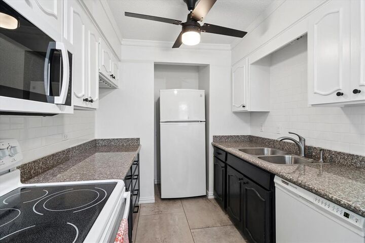 Property Photo: 7806 Royal Lane 224 TX 75230