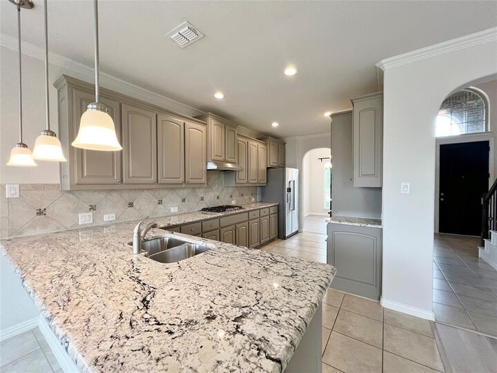 Property Photo:  15201 Everly Court  TX 76008 