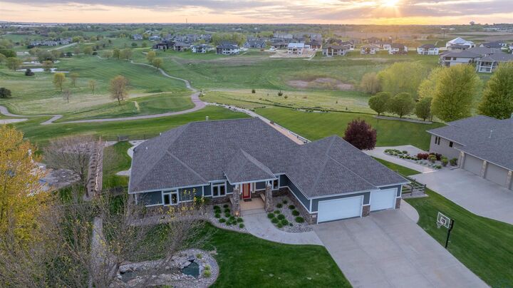 Property Photo:  2629 Glen Ellen Road  IA 51106 