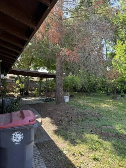 Property Photo:  2623 Pomona Way  OR 97504 