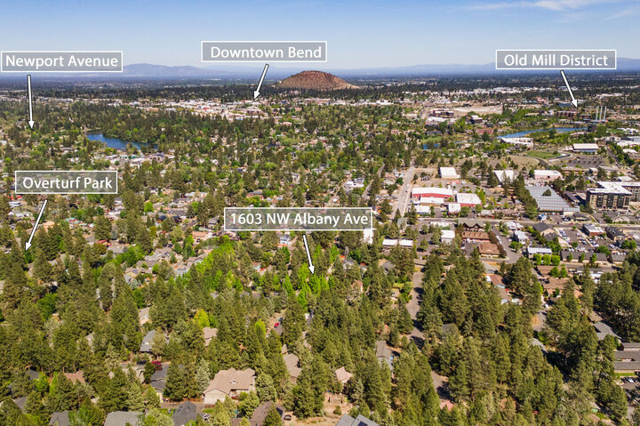 Property Photo:  1603 NW Albany Avenue  OR 97703 