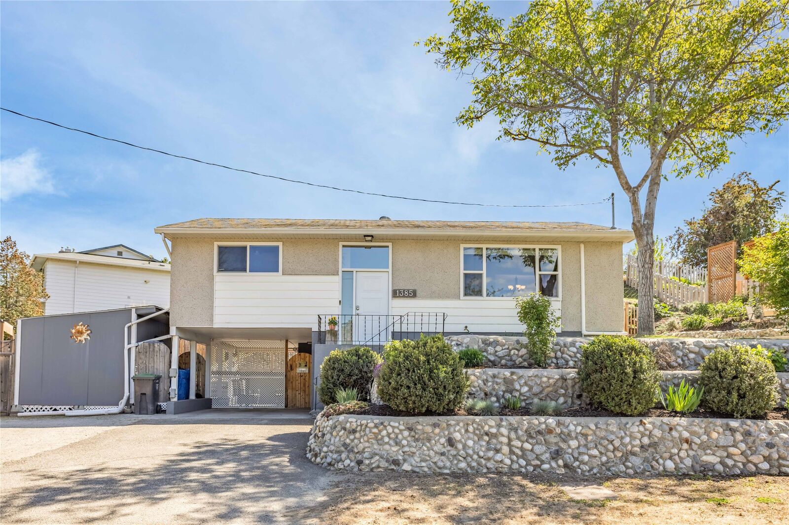 Property Photo:  1385 Orchard Drive  BC V1Y 3V1 