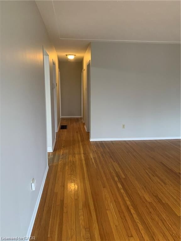 Property Photo:  494 West 5th Street  ON L9C 3P8 
