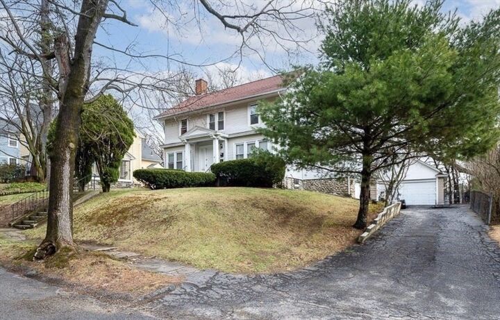 Property Photo:  35 Hadwen Ln 2  MA 01602 