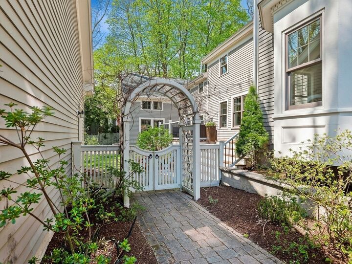 Property Photo: 20 Maple Street MA 02420