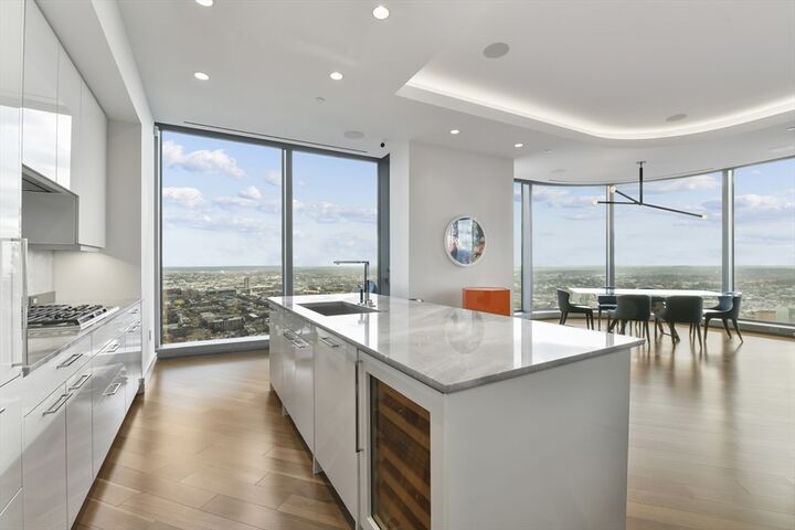 Property Photo: 1 Dalton St 4604 MA 02199