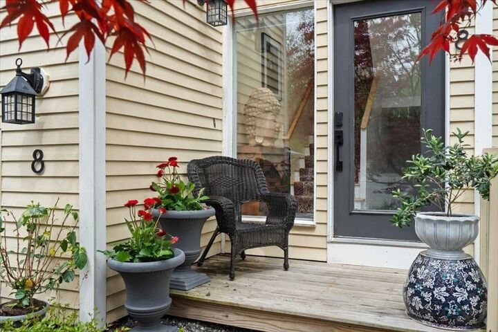Property Photo:  8 Deer Path 8  MA 01749 