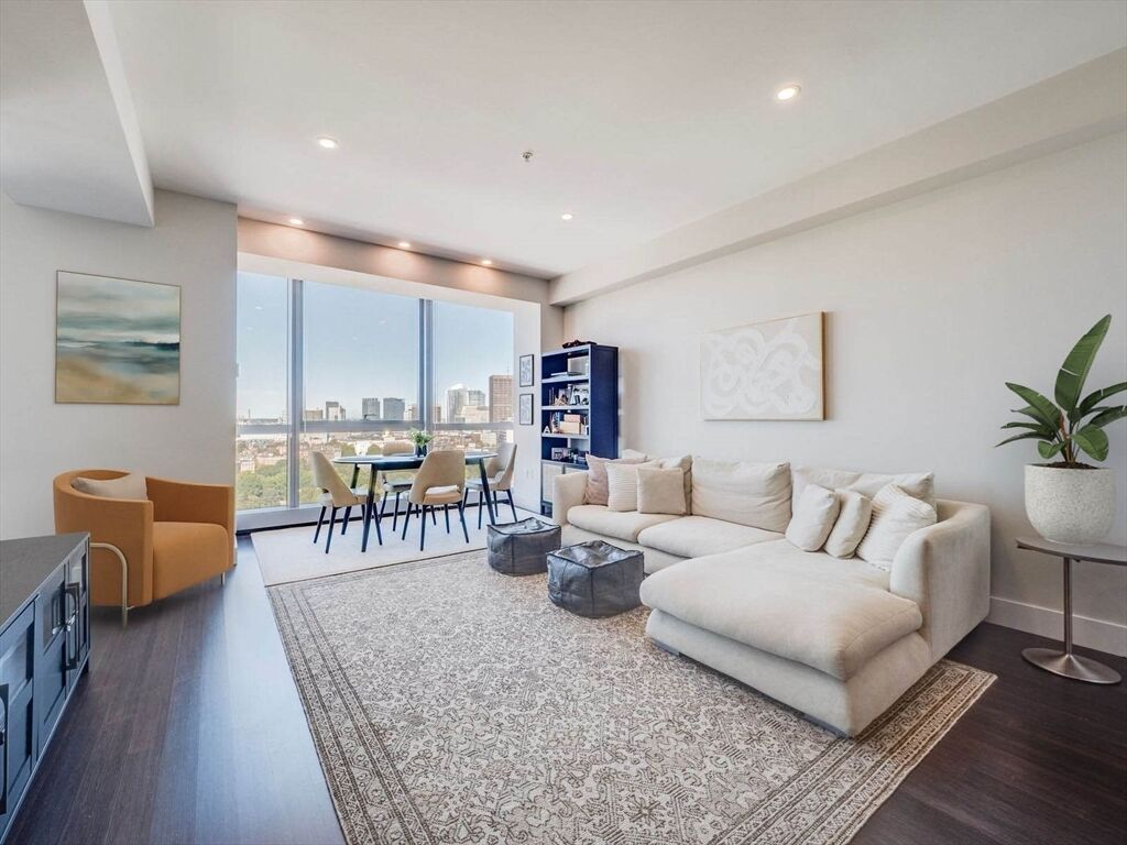 Property Photo: 110 Stuart Street 27C MA 02116