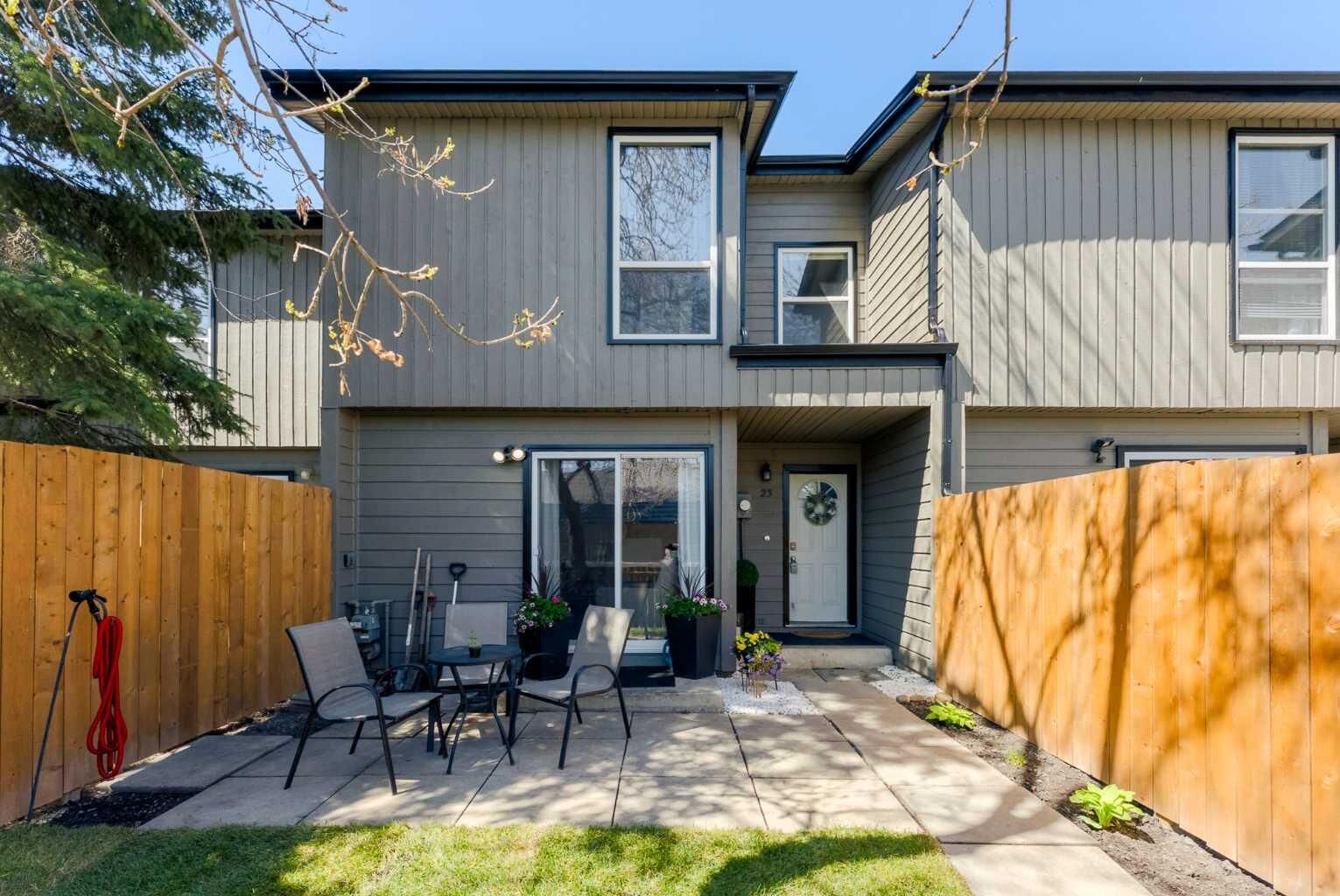 Property Photo:  420 Grier Avenue NE 23  AB T2K 5X6 