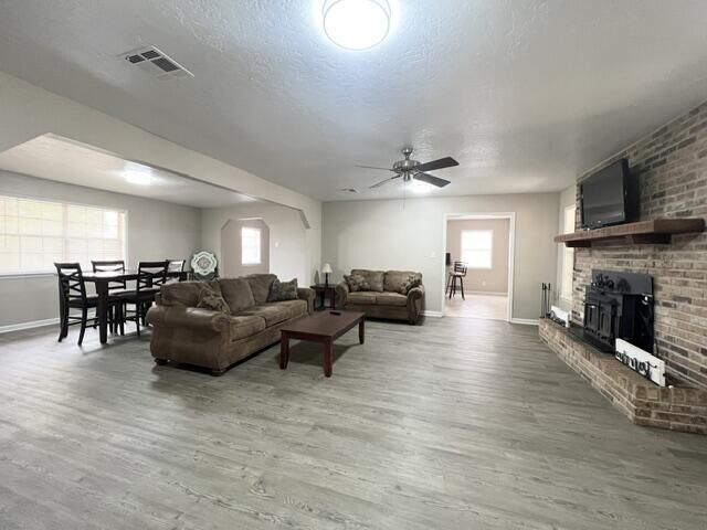 Property Photo:  1594 Louisiana  LA 70659 