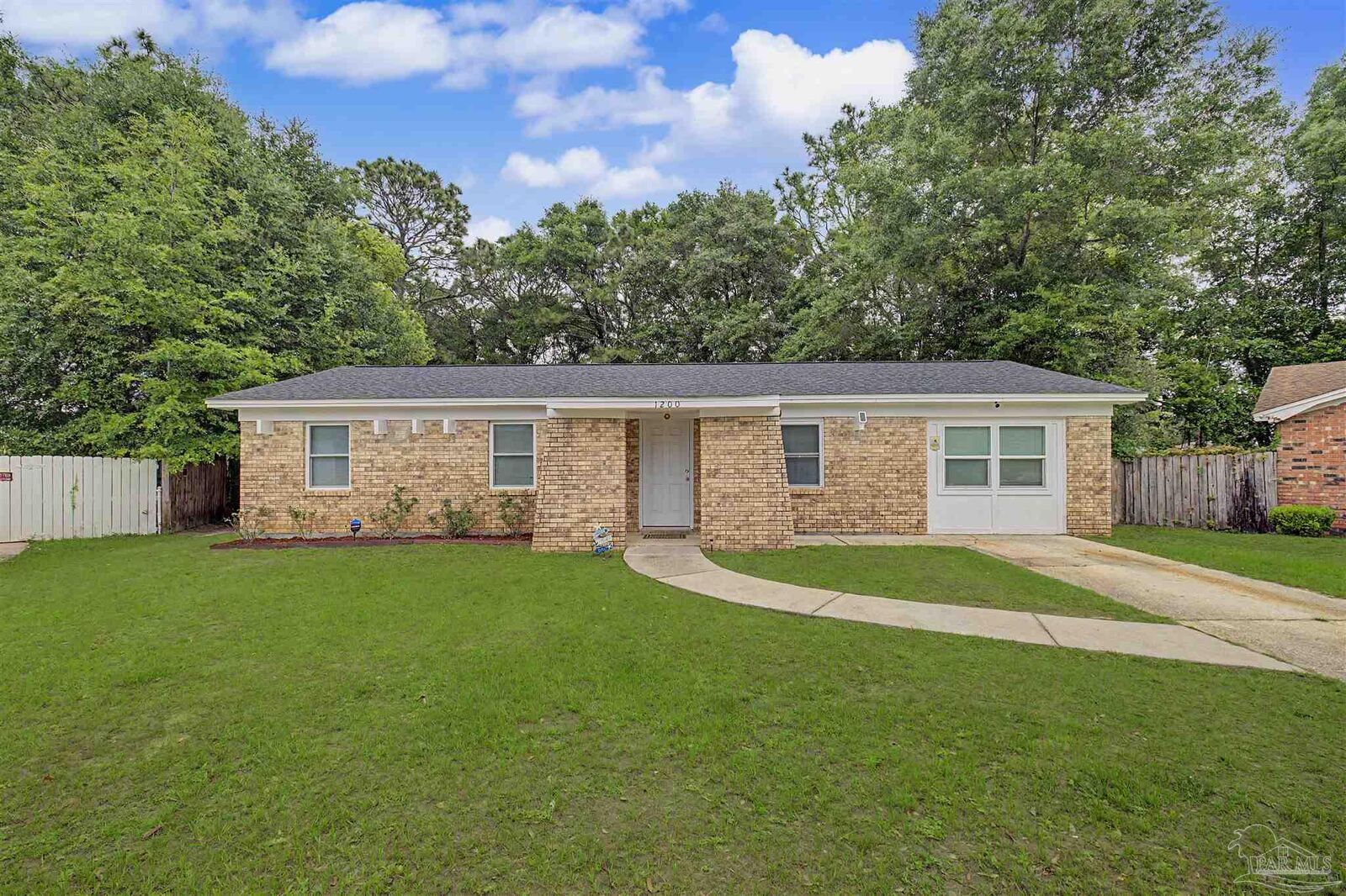 Property Photo:  1200 Cheyenne Cir  FL 32505 