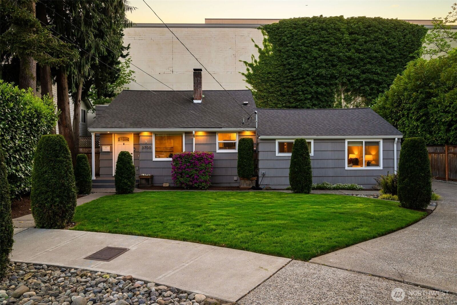 Property Photo:  3700 NE 74th Place  WA 98115 