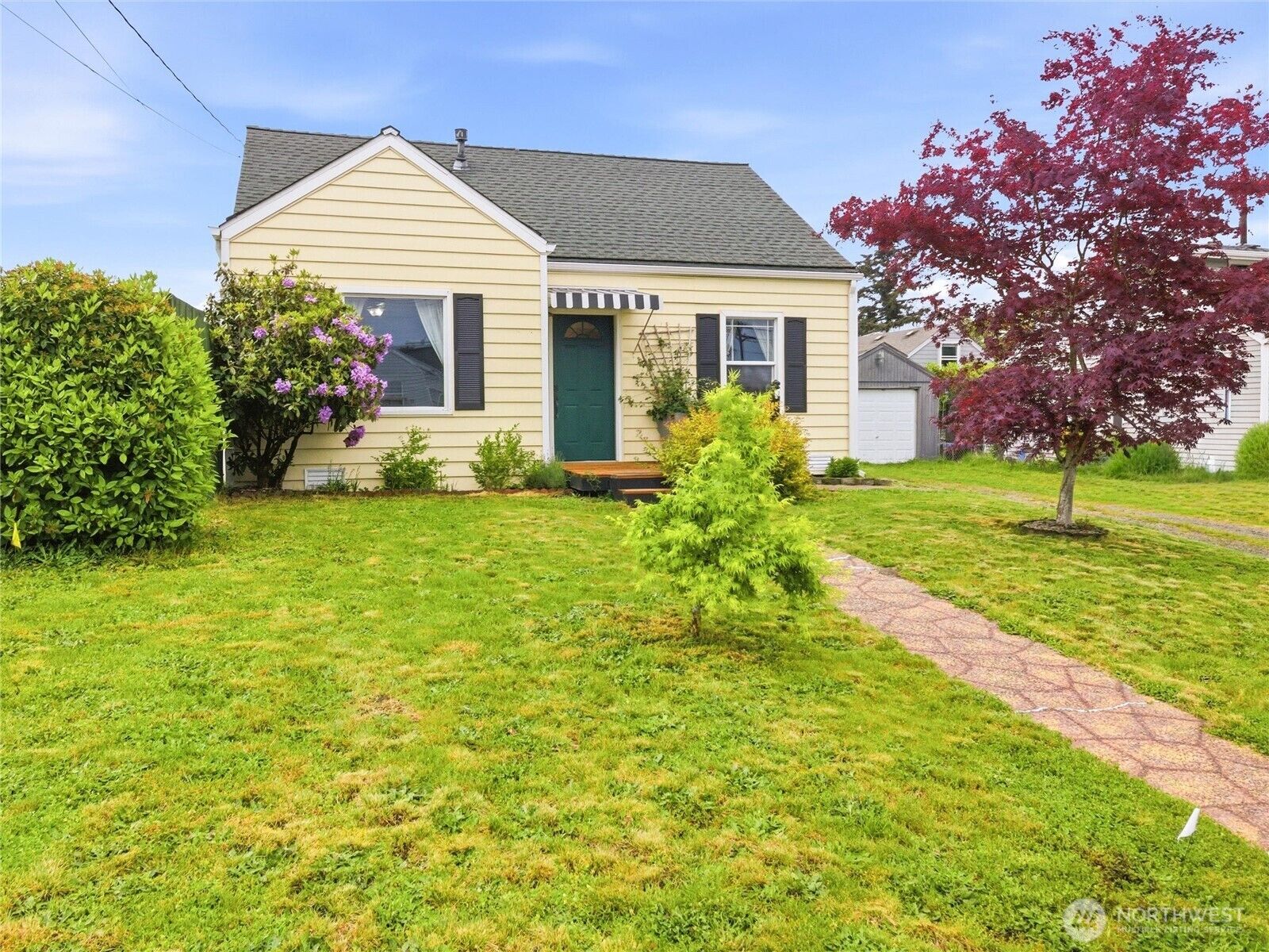Property Photo:  219  South Lane  WA 98404 