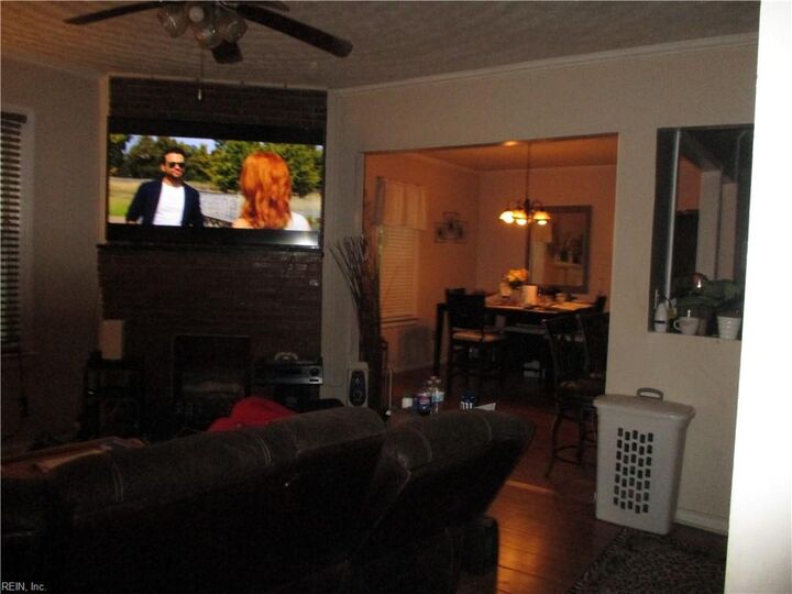 Property Photo:  2104 Elm Ave  VA 23704 