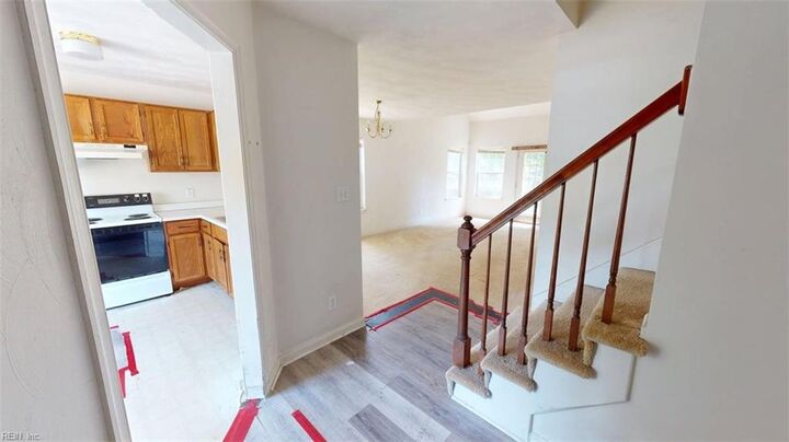 Property Photo:  181 Kristen Ln  VA 23434 
