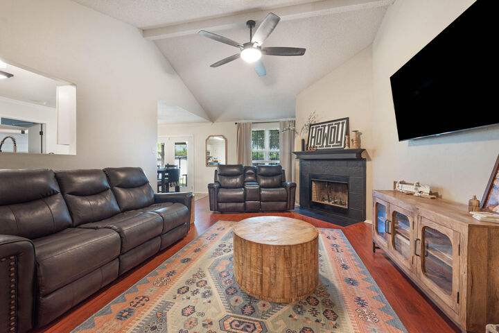 Property Photo: 2110 1st Atlas Street TX 76905