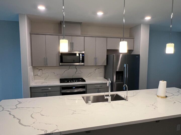 Property Photo:  326 Agustin Narvaez Street Unit 5  CA 95136 